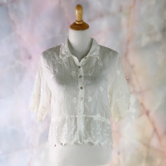 Johnny Was Tops - Delicate White Blouse Johnny Was Size Medium